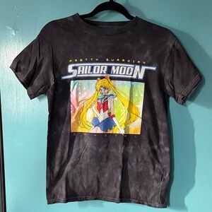 Anime: Sailor Moon Graphic T-Shirt